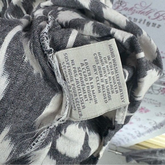 Charlie Paige Monochrome Sleeveless Dress with Pink Accents tassles boho cotton - Picture 9 of 9